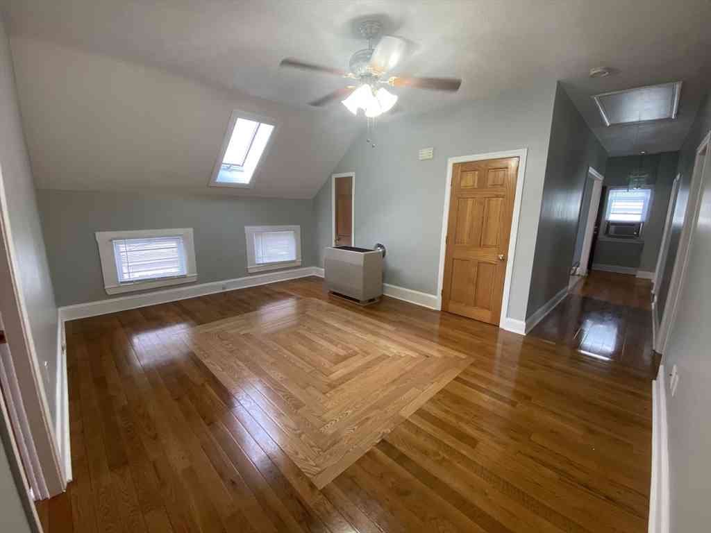 Apartment For Rent - 58 Shawmut Ave #3<br/> New Bedford, MA 02740