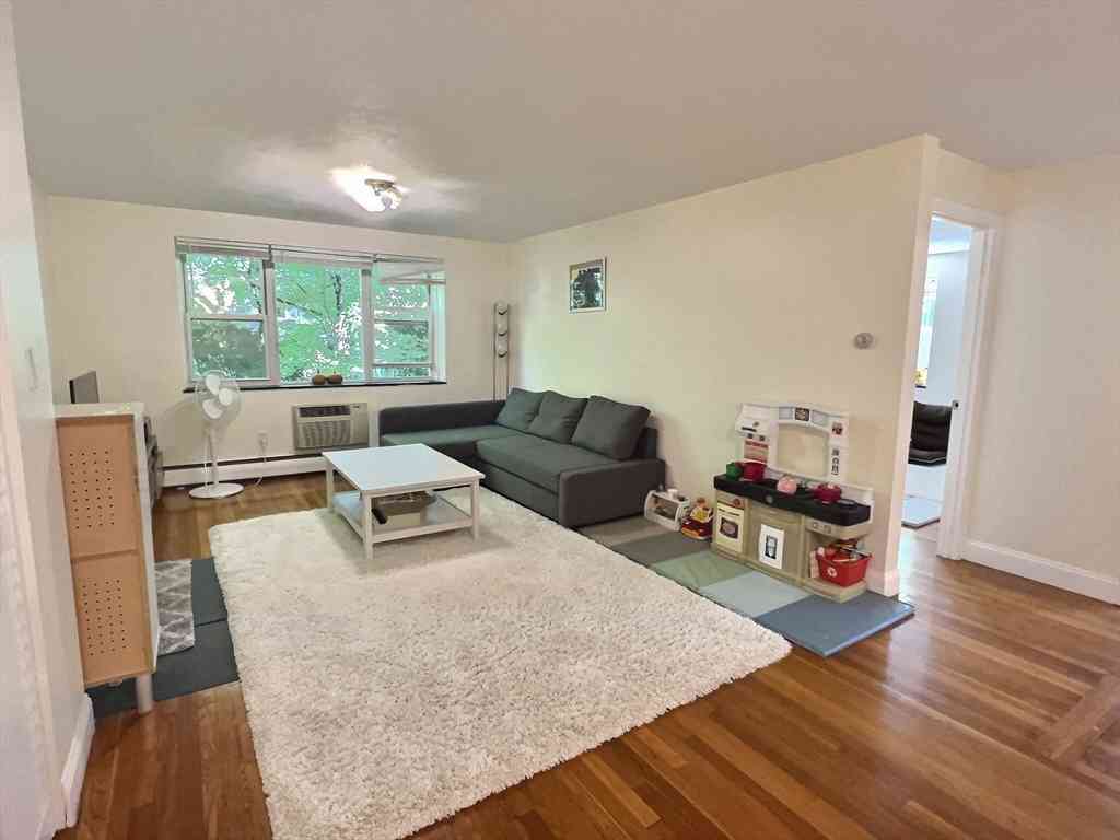 Apartment For Rent - 217 Kent #12<br/> Brookline, MA 02446