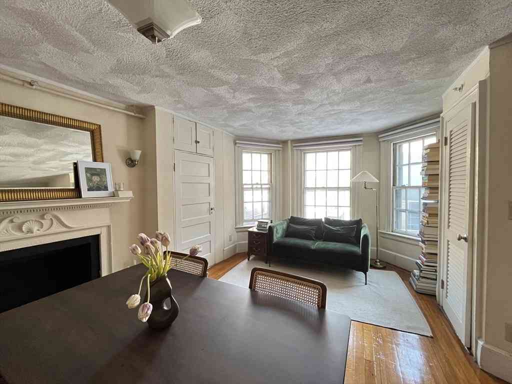 Apartment For Rent - 15 Charles #2L<br/> Boston, MA 02114