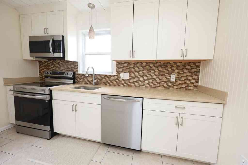 Apartment For Rent - 50 Atherton Street #1<br/> Stoughton, MA 02072