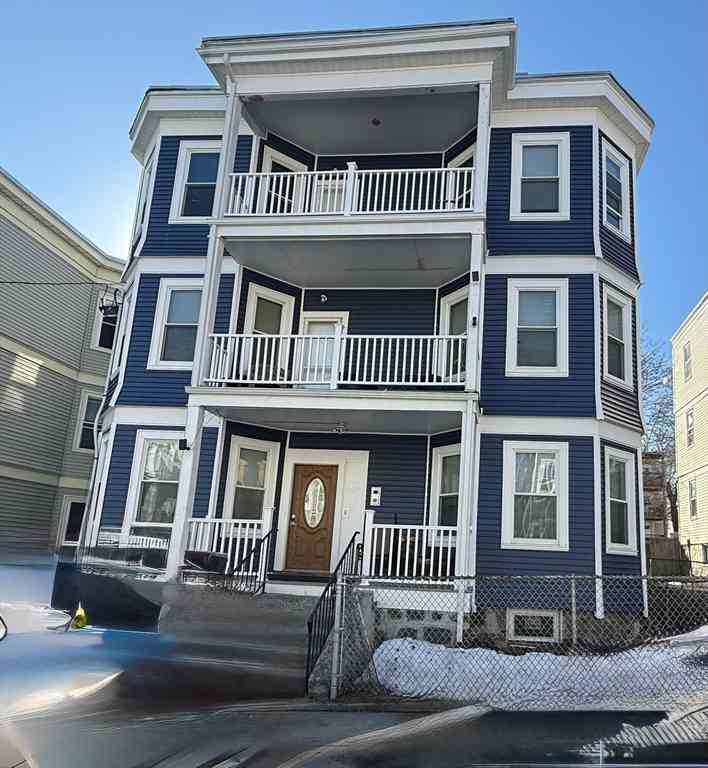 Apartment For Rent - 55 Lithgow Street #3<br/> Boston, MA 02124