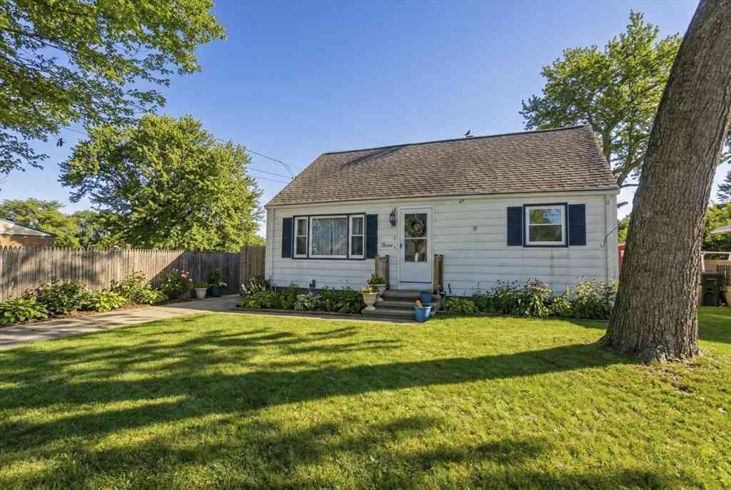Homes For Sale - 3 Fordham St<br/> Springfield, MA 01104