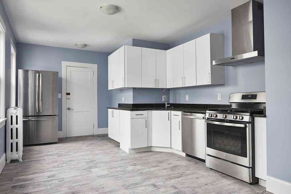 Apartment For Rent - 52 Mansfield St #2A<br/> Somerville, MA 02143