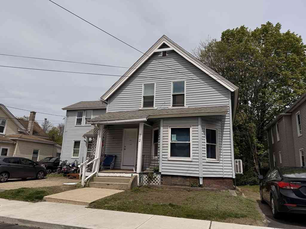 Multifamily For Rent - 212 South St<br/> Athol, MA 01331