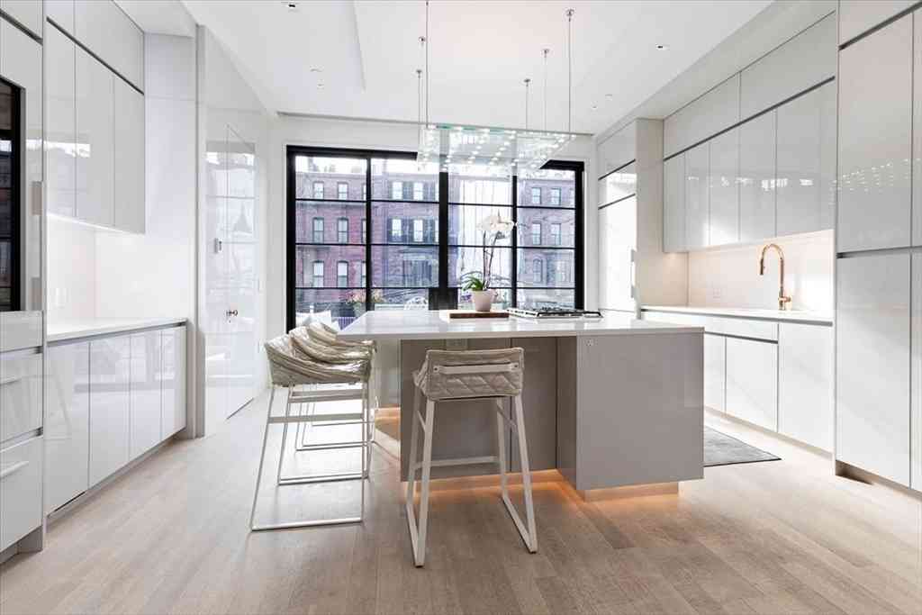 Homes For Sale - 158 W Canton St<br/> Boston, MA 02118