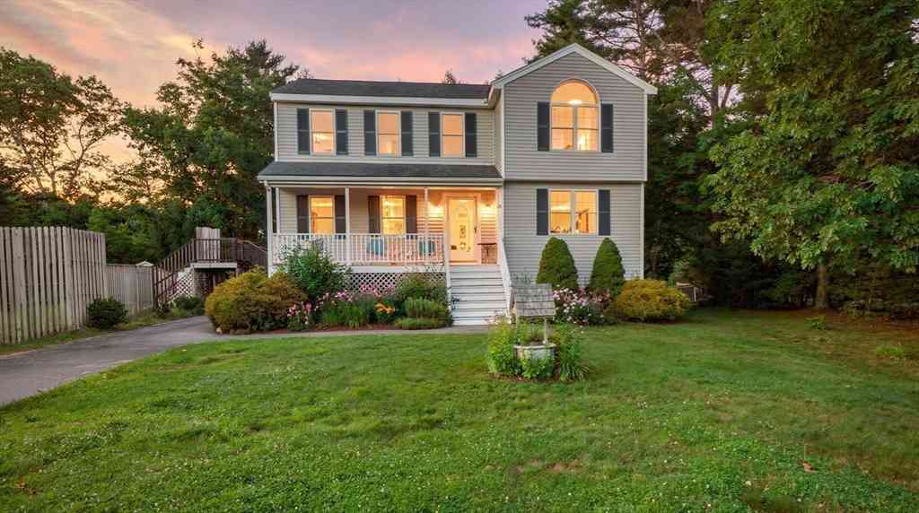 Homes For Sale - 4 Mather Dr<br/> Wareham, MA 02571
