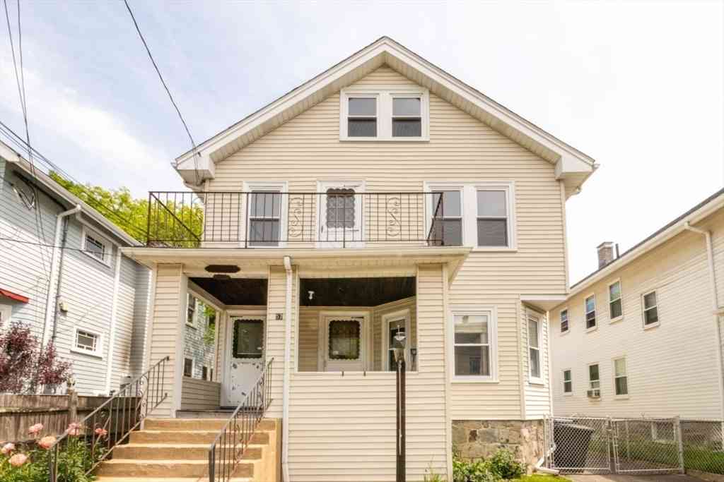 Apartment For Rent - 57 Ardale St #2<br/> Boston, MA 02131