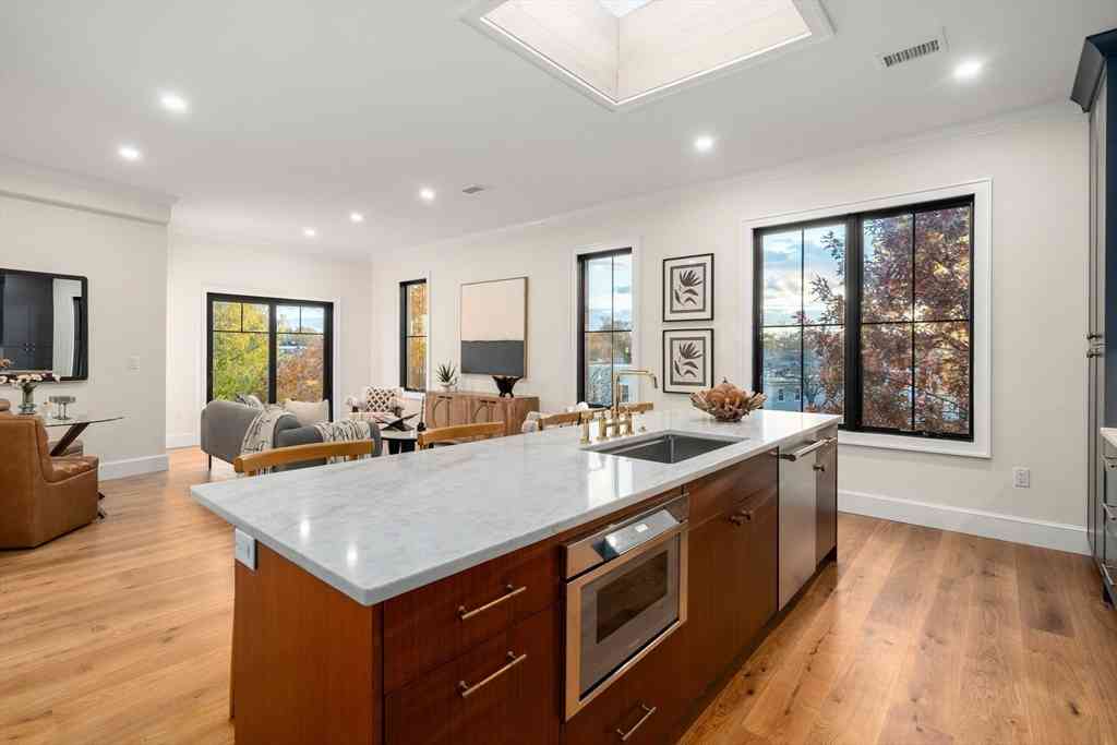 Condo For Sale - 34 Vinton Street #PH4<br/> Boston, MA 02127