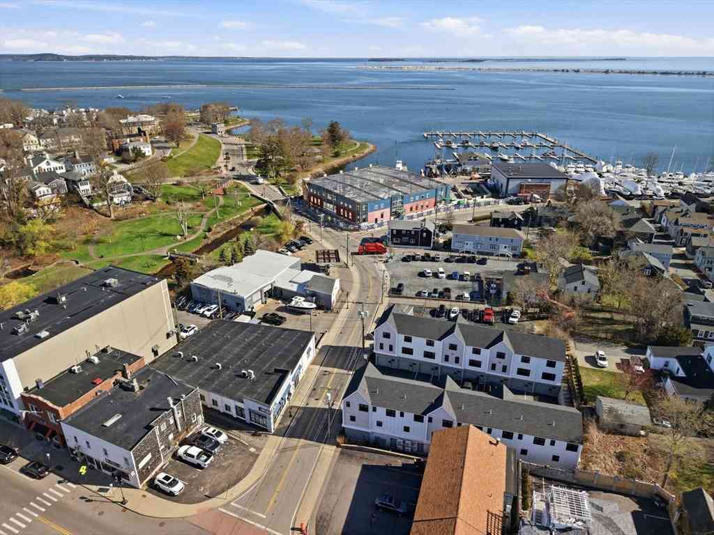 Condo For Sale - 7 Water Street #4<br/> Plymouth County, Plymouth, MA 02360