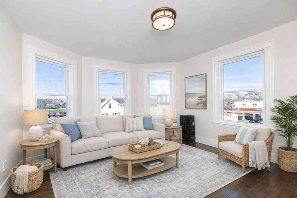 Apartment For Rent - 180 Shirley St #3<br/> Winthrop, MA 02152