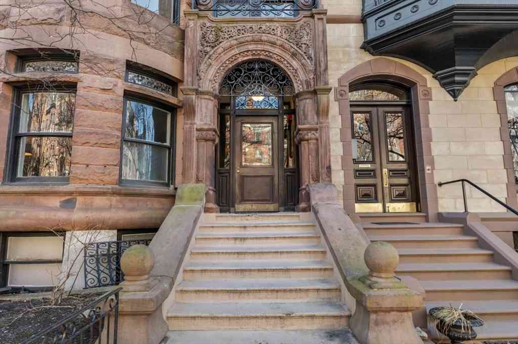 Condo For Rent - 261 Beacon St #21<br/> Boston, MA 02116
