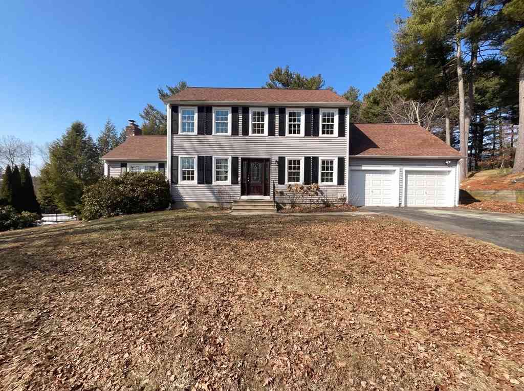 Homes For Sale - 5 Tracy Ann Dr<br/> Worcester County, Grafton, MA 01536