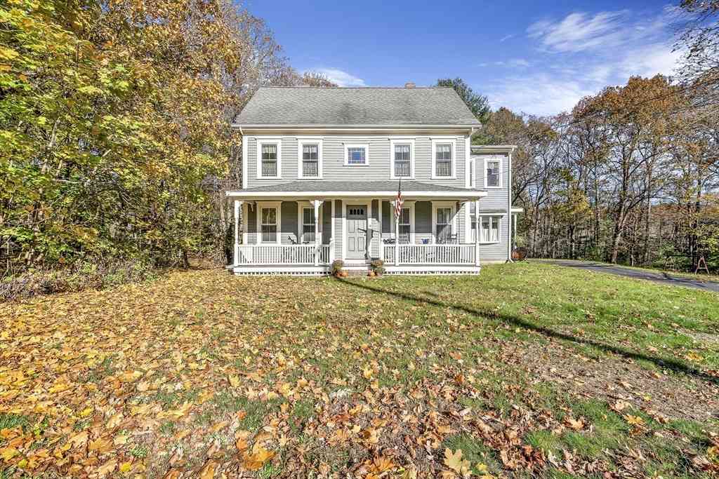 Multifamily For Rent - 16 County St<br/> Foxboro, MA 02035