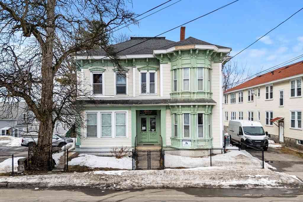 Homes For Rent - 143 Westford St<br/> Lowell, MA 01851