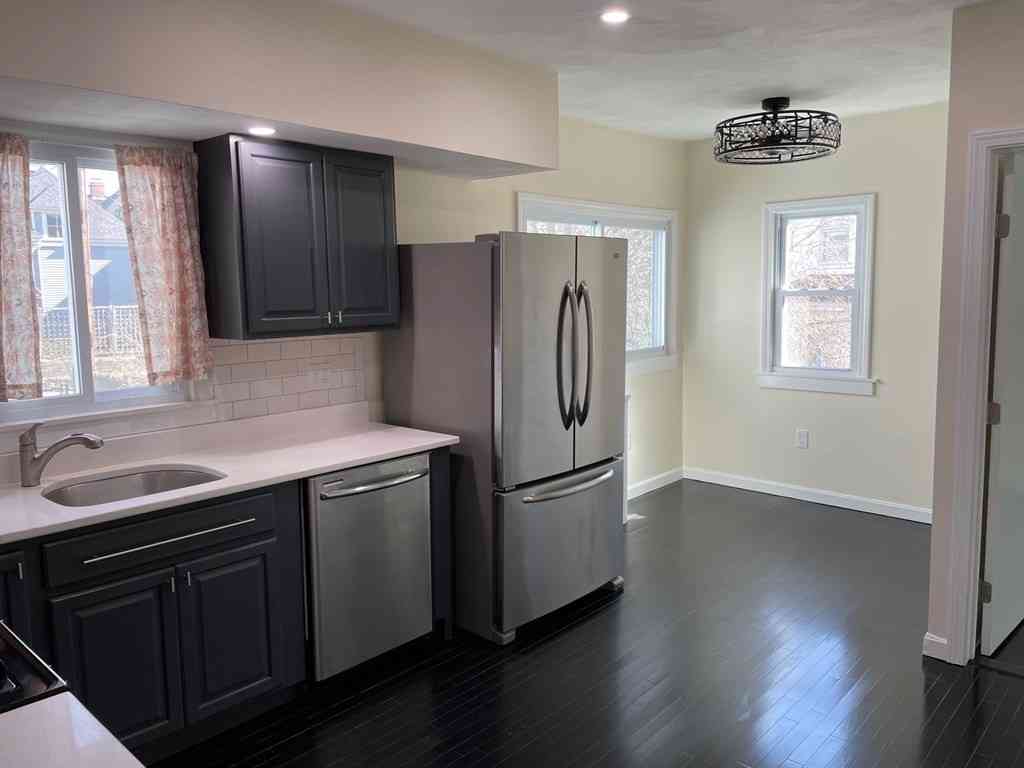 Apartment For Rent - 840 South St #1<br/> Boston, MA 02131