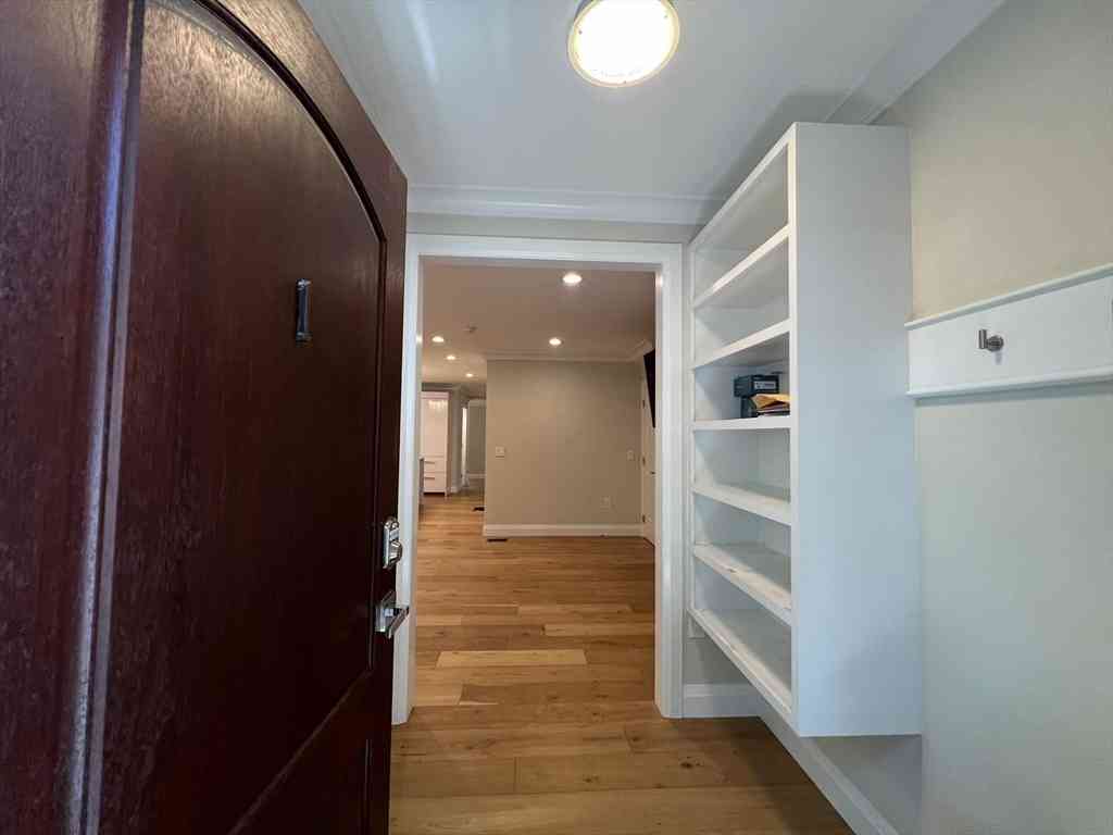 Homes For Rent - 23 Winslow Road #1<br/> Brookline, MA 02446