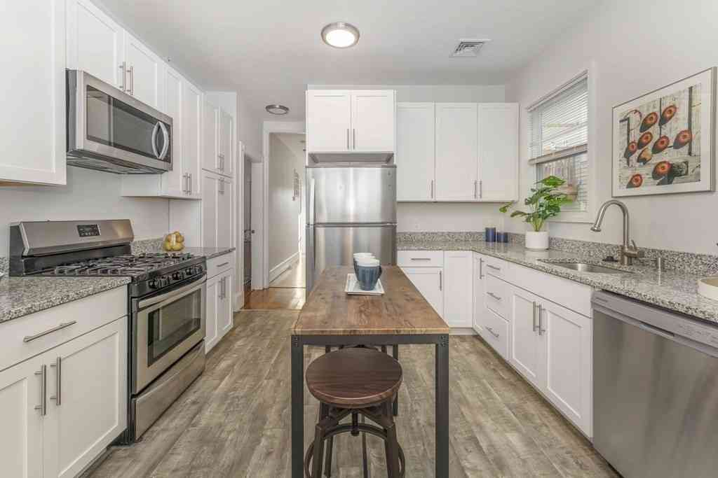 Apartment For Rent - 172 Boylston #2<br/> Boston, MA 02130