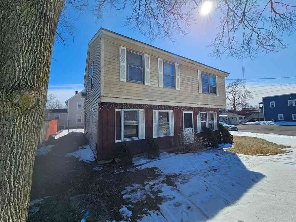 Multifamily For Sale - 657-659 Springfield St<br/> Agawam, MA 01030