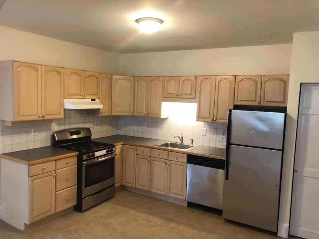 Apartment For Rent - 74 Gore St #1<br/> Cambridge, MA 02141