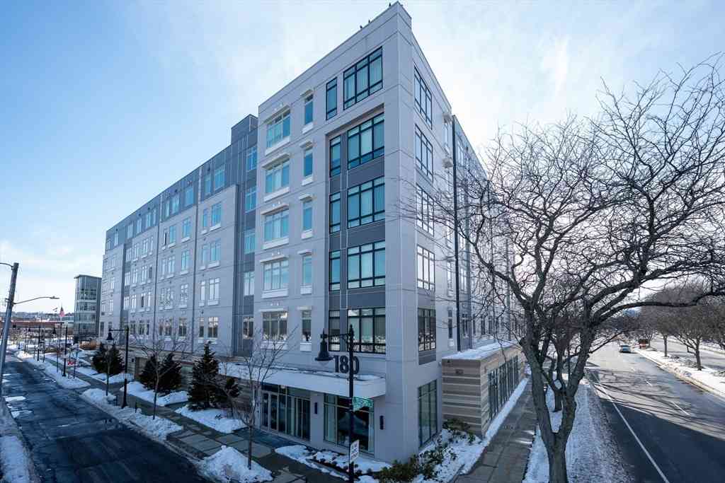 Condo For Sale - 180 Telford St #605<br/> Boston, MA 02135