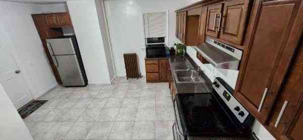 Apartment For Rent - 376 Ferry St #1<br/> Malden, MA 02148