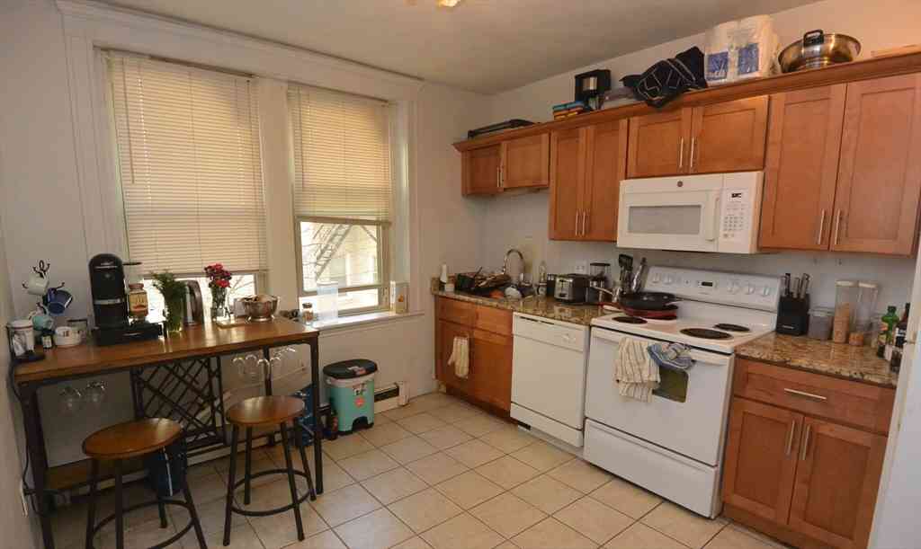 Condo For Rent - 24 Ransom Rd #6<br/> Boston, MA 02135