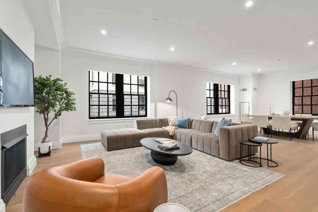 Condo For Sale - 45 Temple St #312<br/> Boston, MA 02114