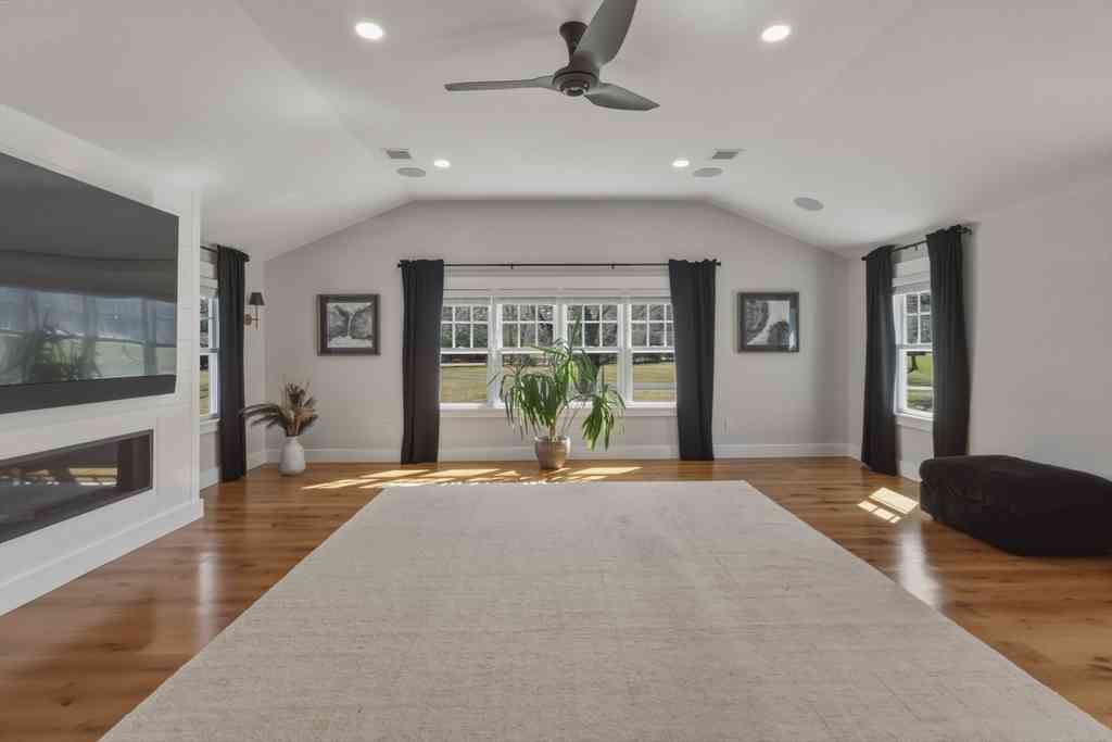 Homes For Rent - 235 Brook Street #2<br/> Plympton, MA 02367