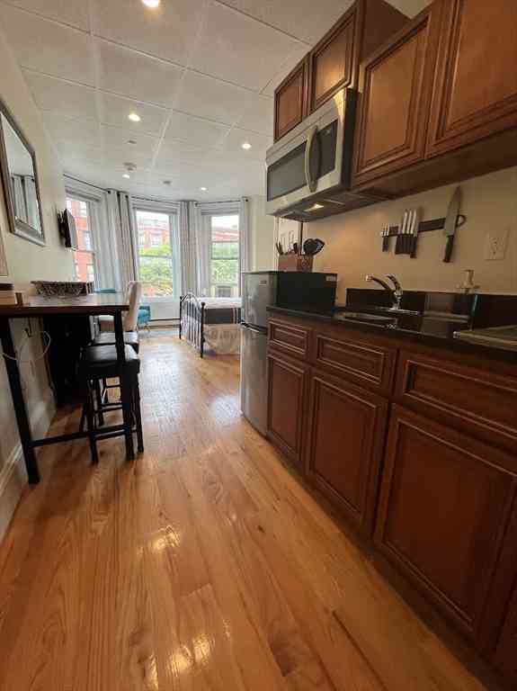Apartment For Rent - 302 Newbury #7<br/> Boston, MA 02115