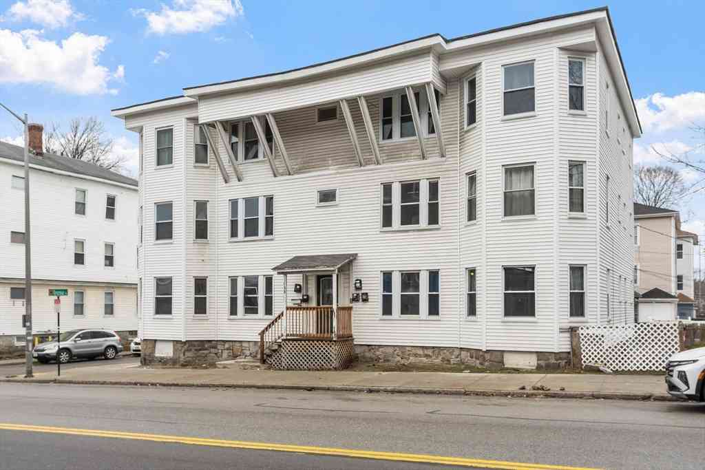 Homes For Rent - 1038 Main Street<br/> Worcester, MA 01603