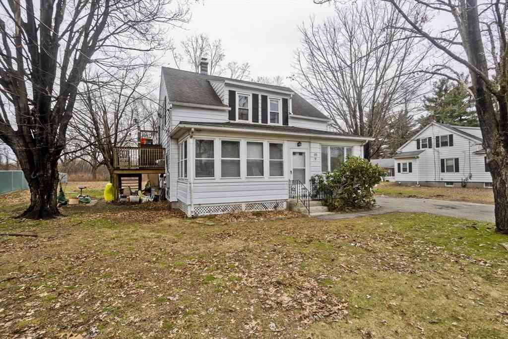 Multifamily For Rent - 177 Marion St<br/> Chicopee, MA 01013