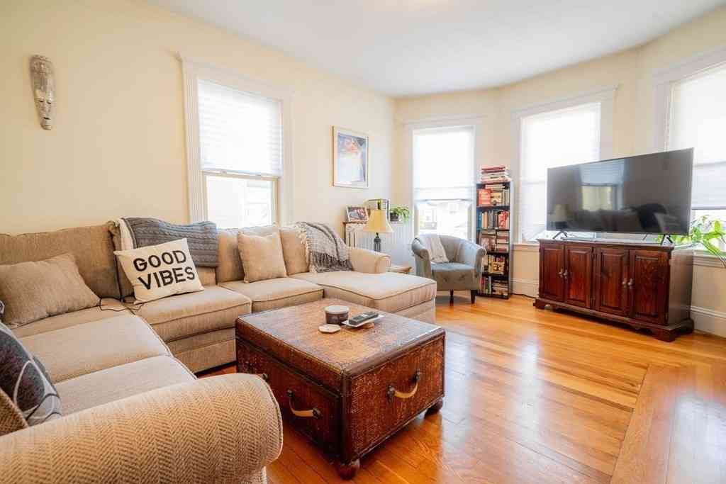 Homes For Rent - 33 Mapleton St #1<br/> Boston, MA 02135