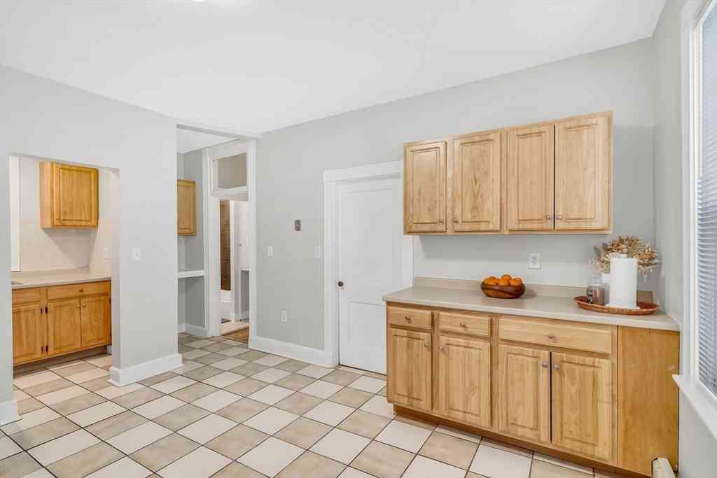 Apartment For Rent - 109 Harrishof St #1<br/> Boston, MA 02121