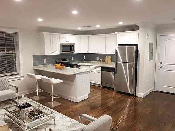 Apartment For Rent - 3381R Washington #2<br/> Boston, MA 02130