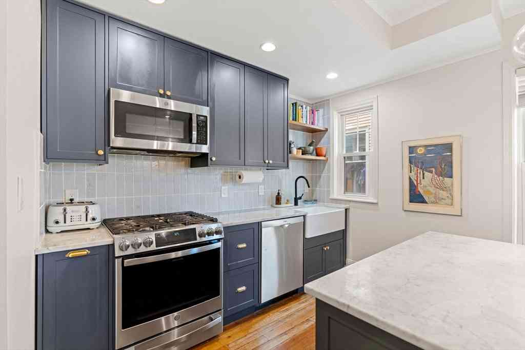Condo For Rent - 32 Roseclair St #2<br/> Boston, MA 02125