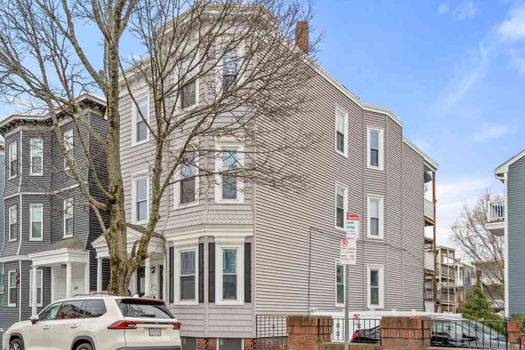 Homes For Rent - 617 E 8th Street<br/> Boston, MA 02127