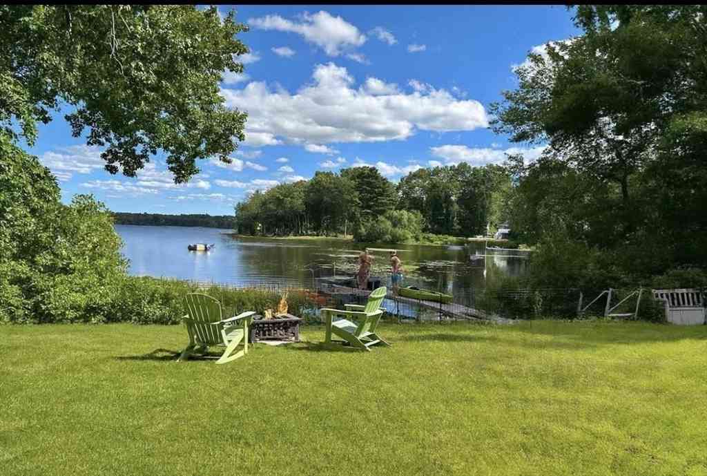Apartment For Rent - 25 Sturges Road #2<br/> Sharon, MA 02067