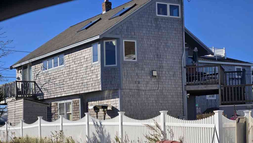 Apartment For Rent - 4 79th Street #WINTER<br/> Newburyport, MA 01950