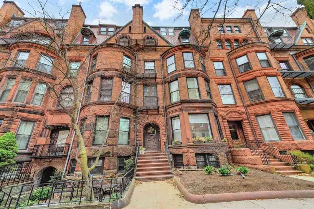 Condo For Rent - 25 Bay State Rd #2<br/> Boston, MA 02215