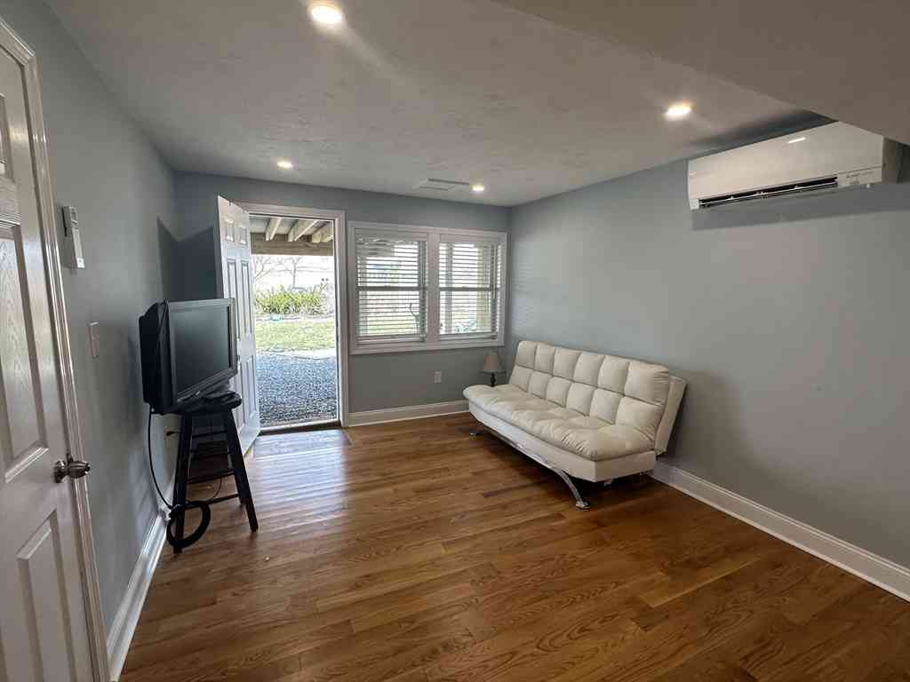 Apartment For Rent - 20 State Park #2<br/> Hull, MA 02045
