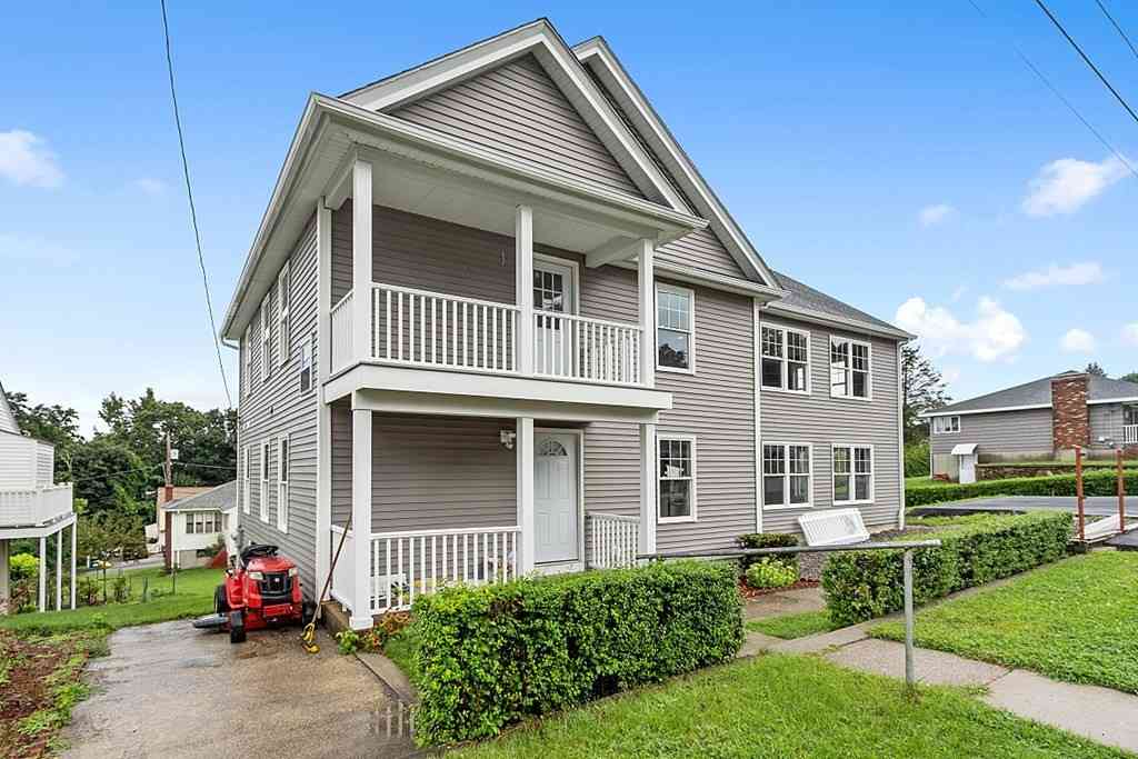 Apartment For Rent - 53 Fenwood Rd #2<br/> Worcester, MA 01604