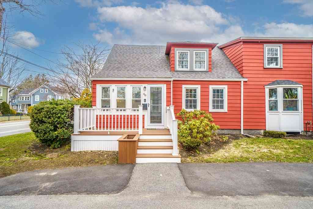 Homes For Sale - 48 Summer St<br/> Weymouth, MA 02188