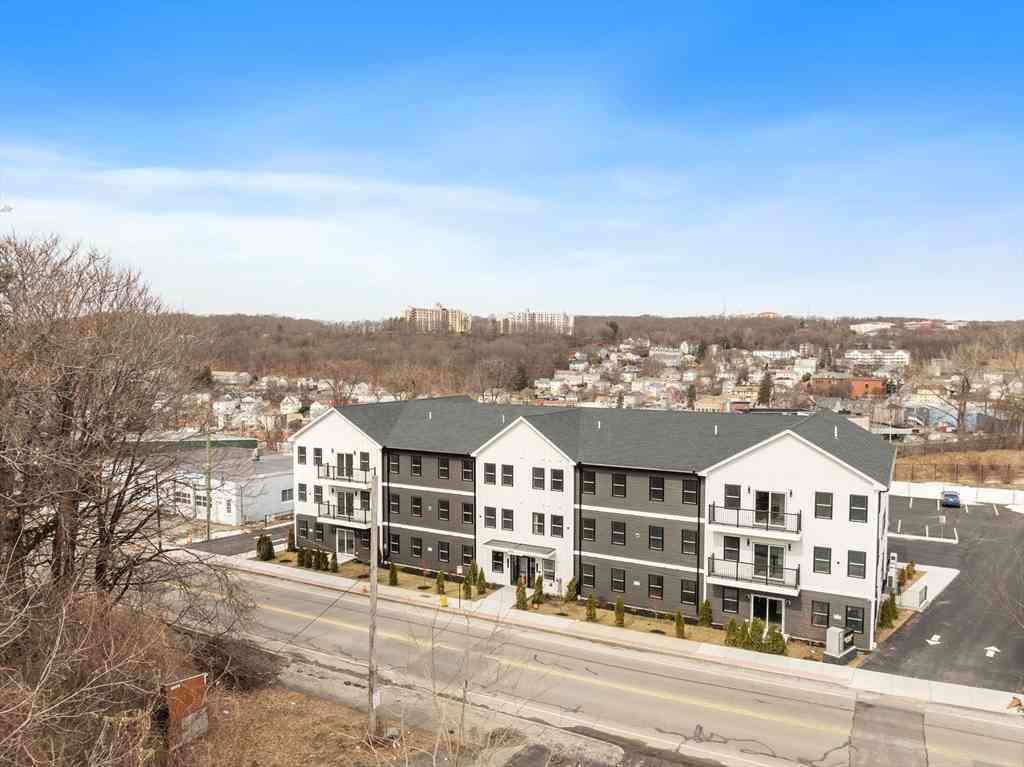 Apartment For Rent - 631 Franklin Street #308<br/> Worcester, MA 01604