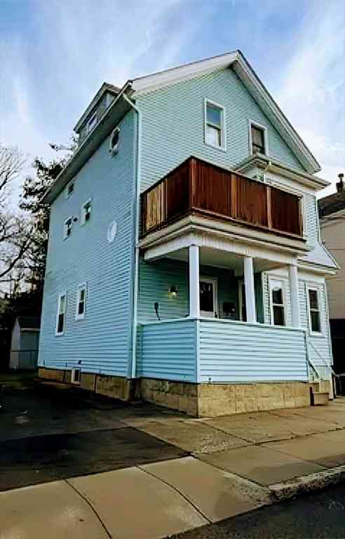 Apartment For Rent - 76 Church St #1<br/> Fall River, MA 02724