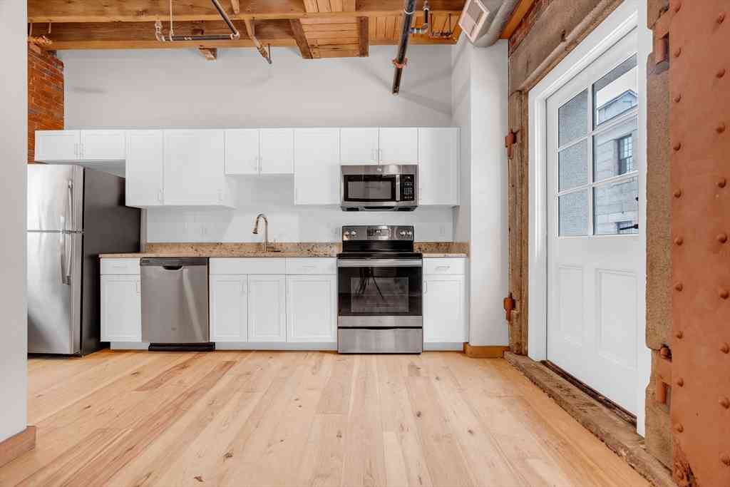 Apartment For Rent - 58 13th Street #105<br/> Boston, MA 02129