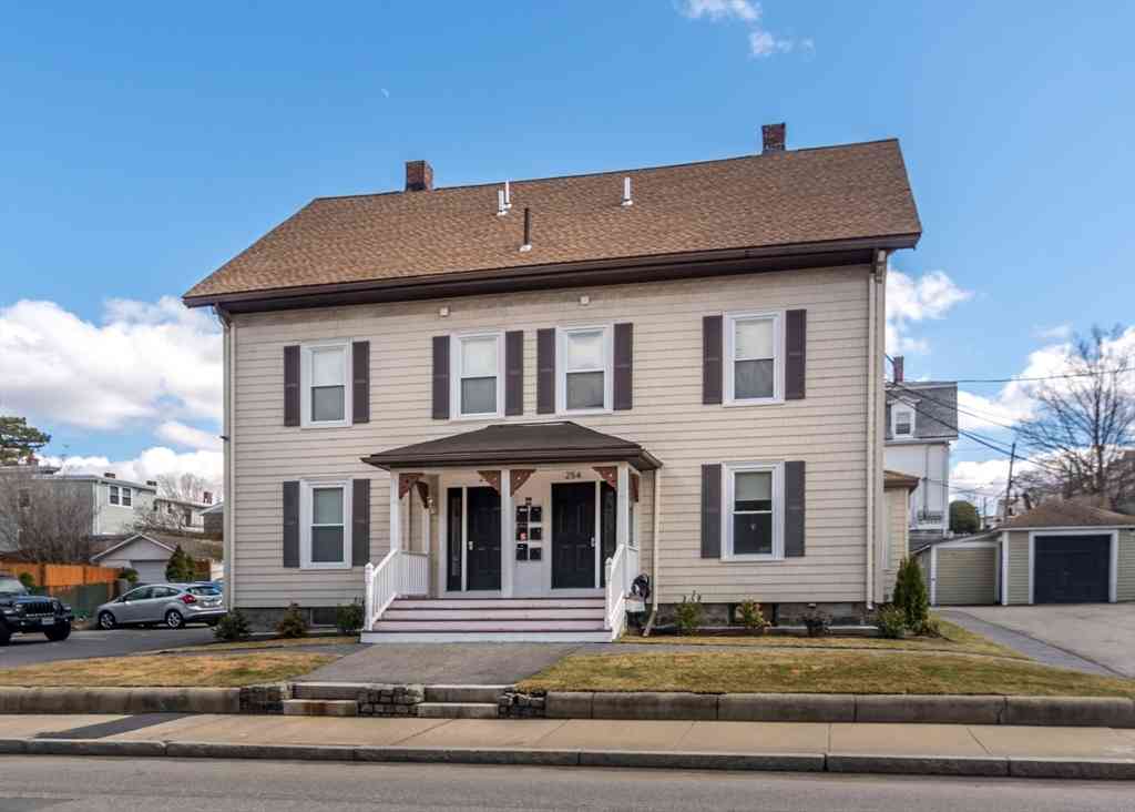 Homes For Rent - 252-254 Crescent Street<br/> Waltham, MA 02453