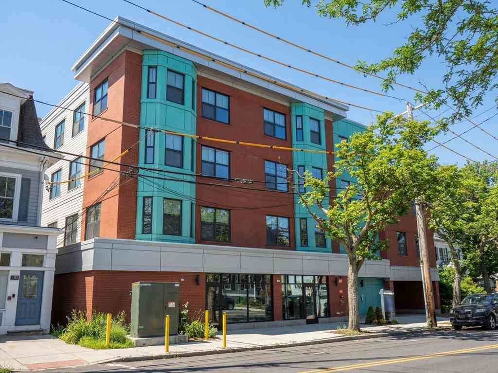 Condo For Rent - 1151 Walnut St #405<br/> Newton, MA 02461