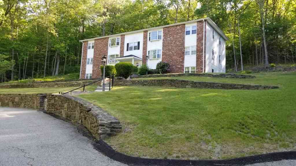 Apartment For Rent - 26 Nugget Drive #MR<br/> Charlton, MA 01507