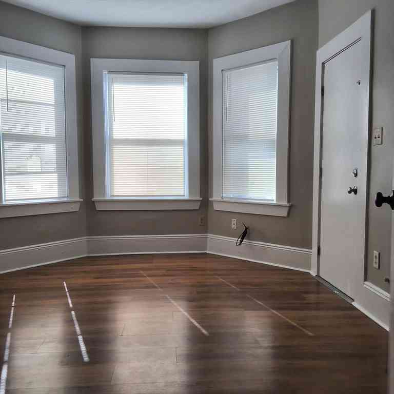 Apartment For Rent - 98 County St #A-2S<br/> Fall River, MA 02744