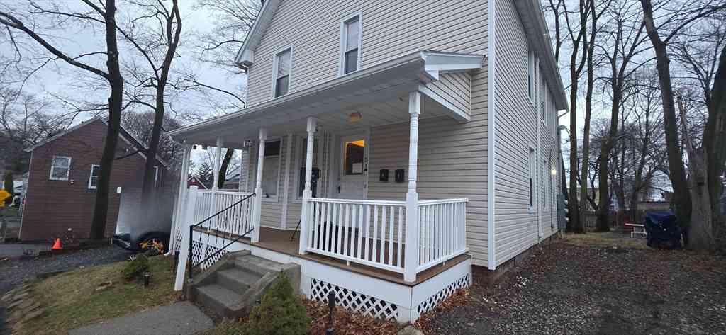 Multifamily For Sale - 51 Uxbridge St<br/> Worcester, MA 01605